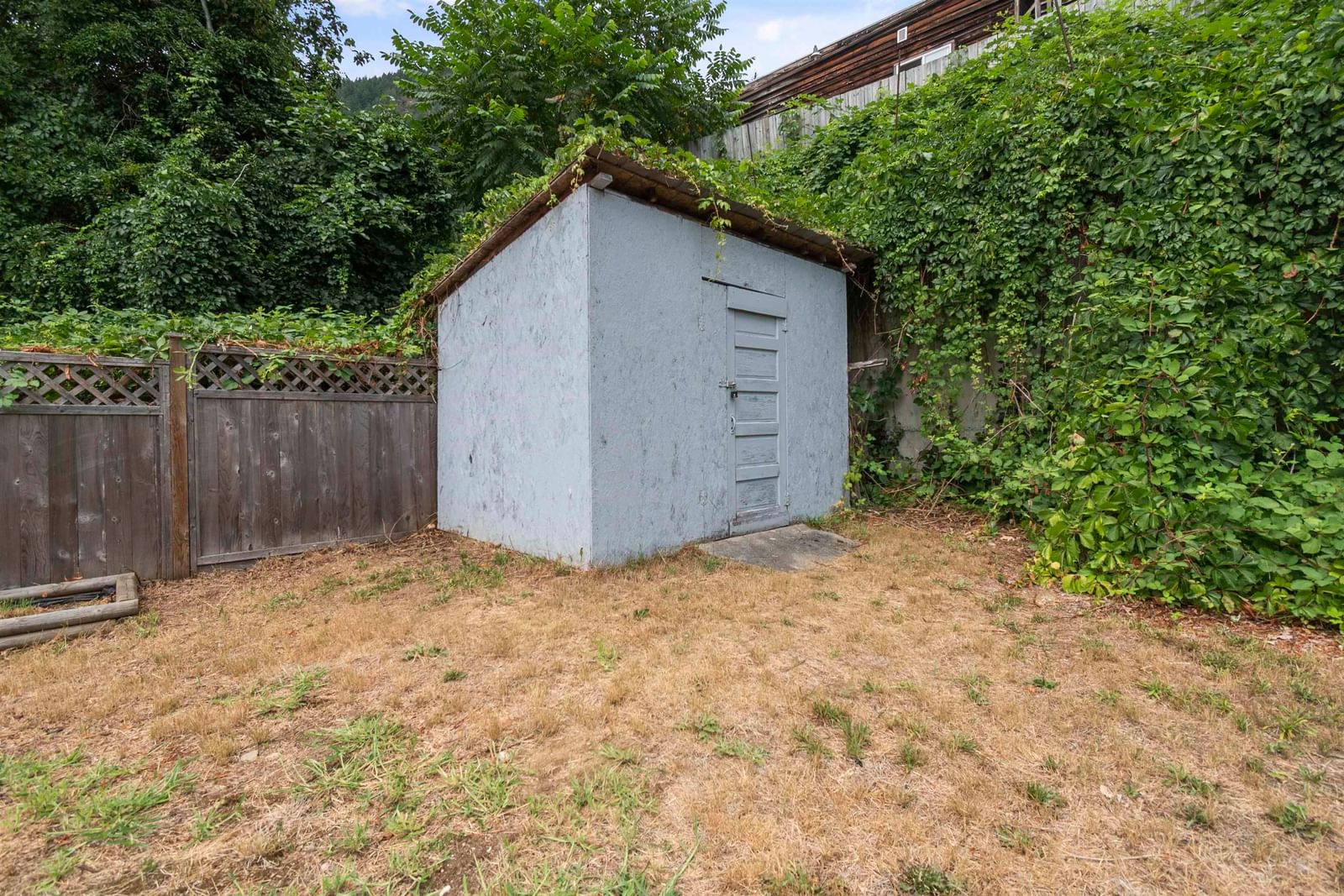 Listing Image 33