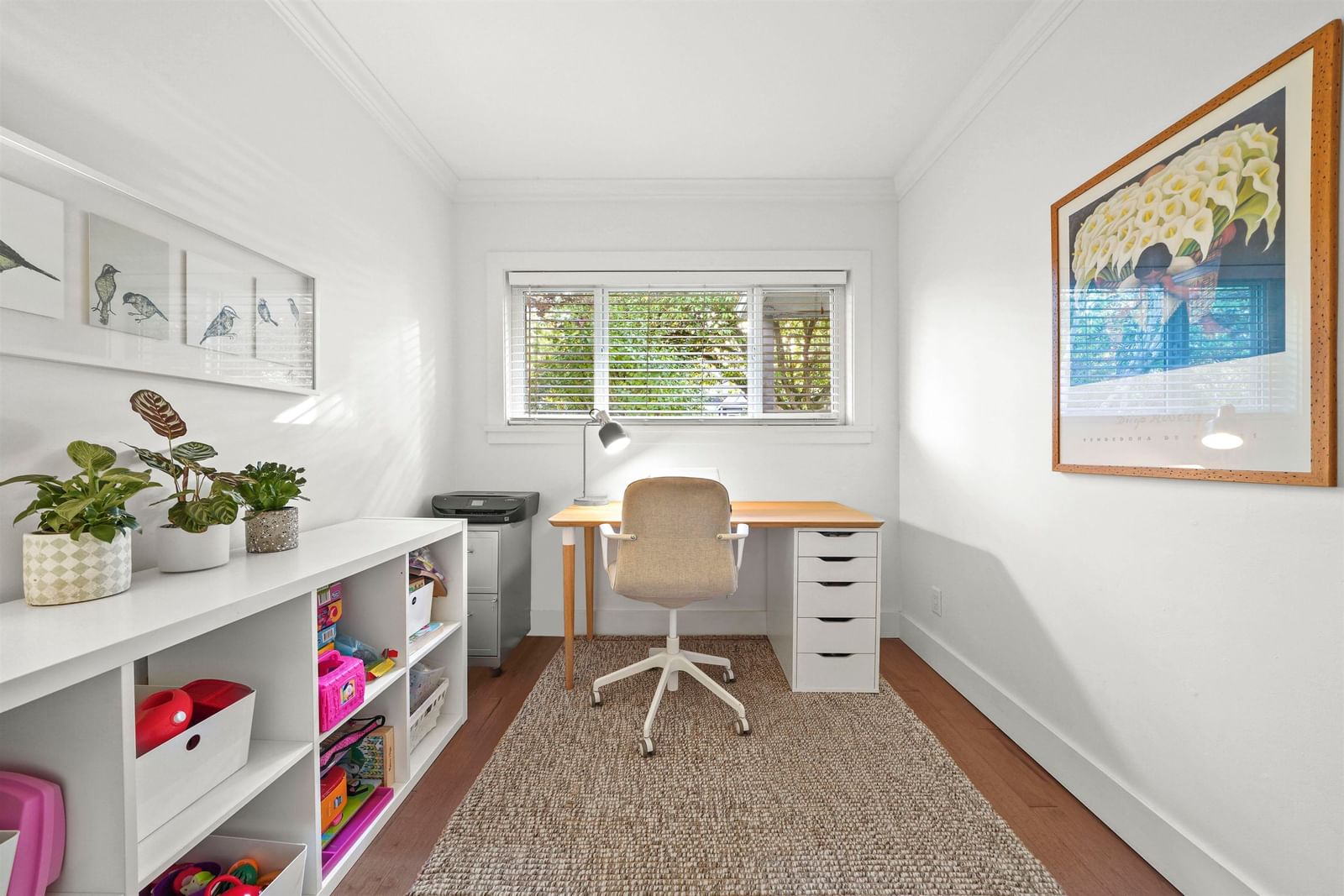 Listing Image 11