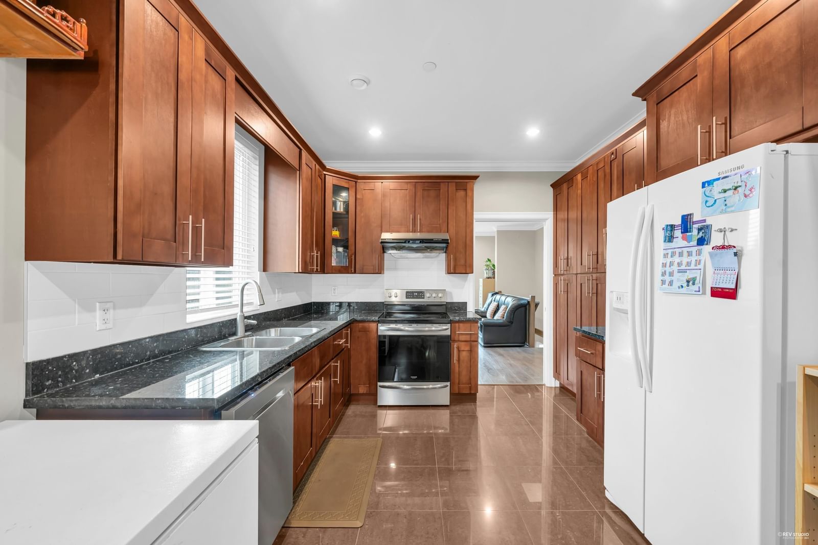 Listing Image 17