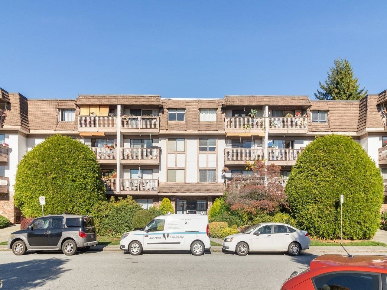 Listing Image 18