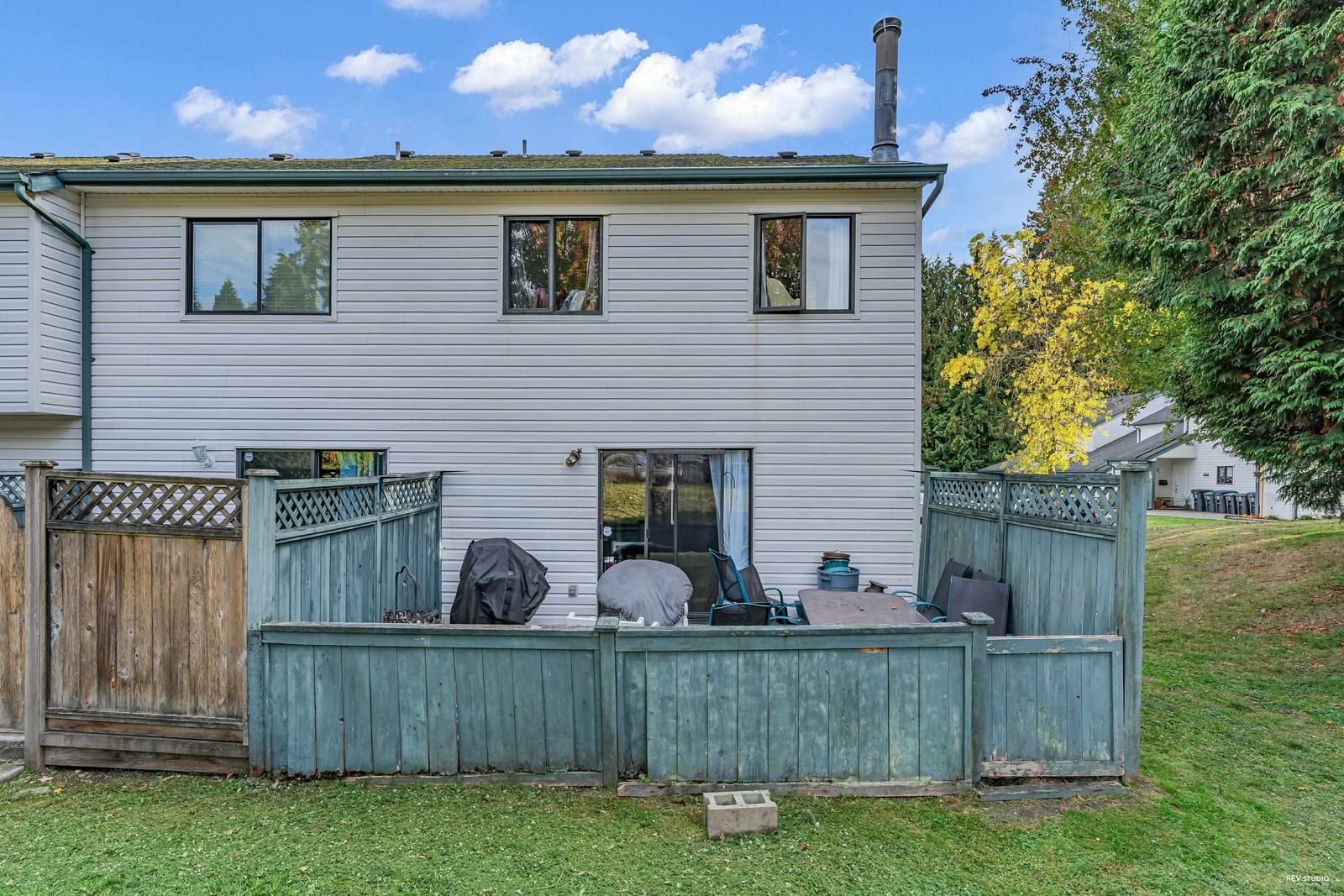 Listing Image 9