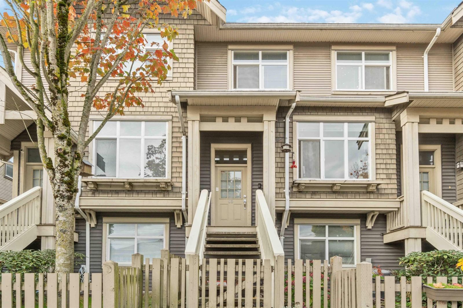 Listing Image 18