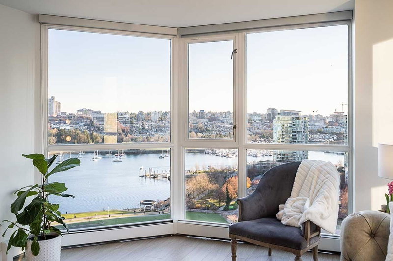 1801 - 289 Drake Street, Vancouver, V6B 5Z5 | Image 3