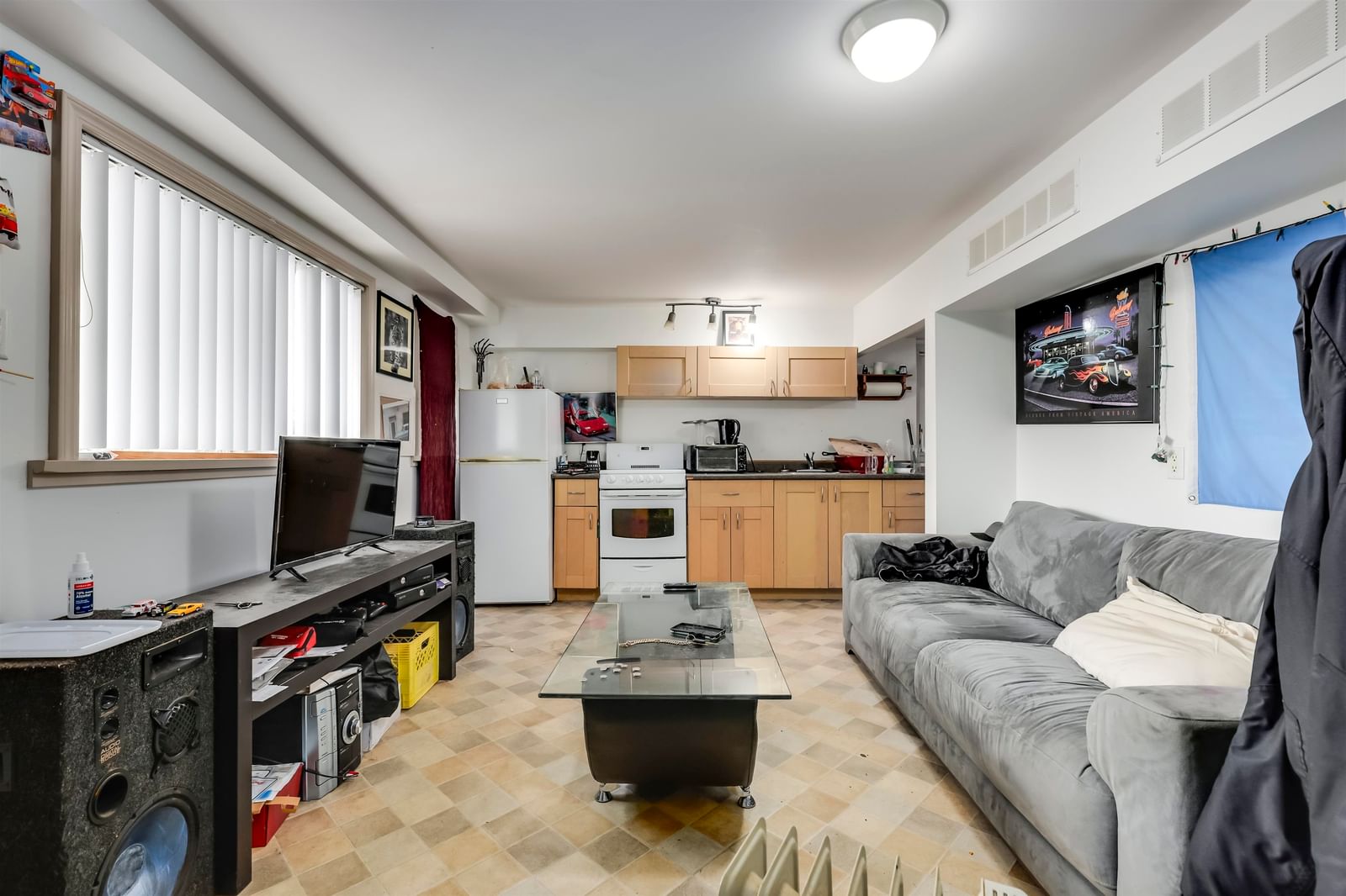 Listing Image 13