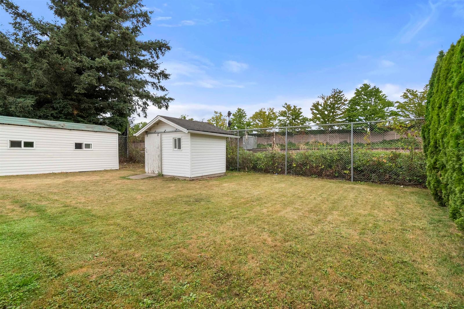 Listing Image 29