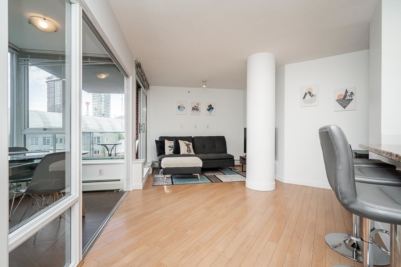 Listing Image 13