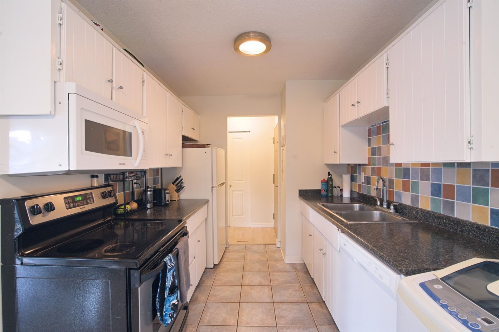 Listing Image 13