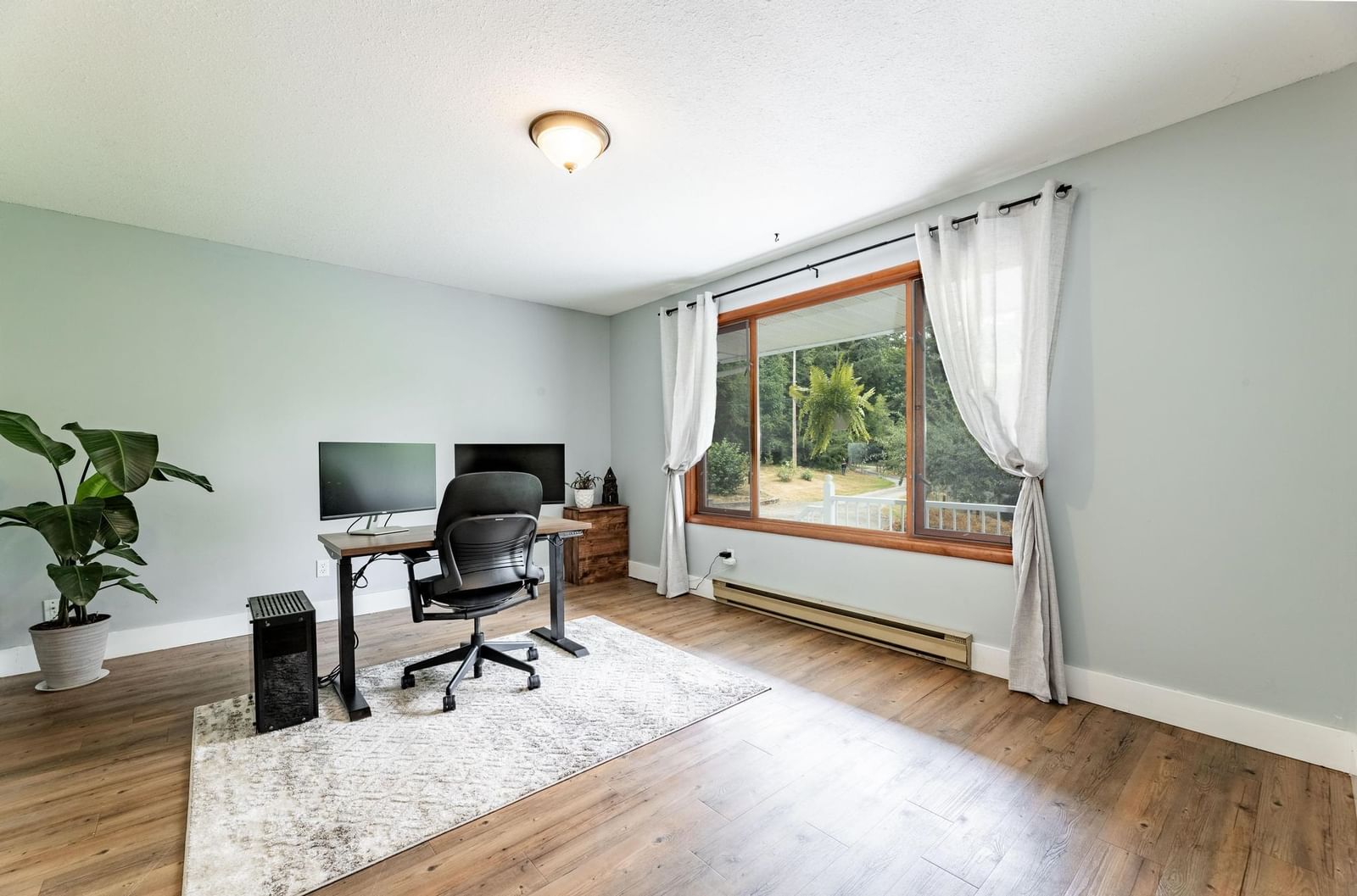 Listing Image 22