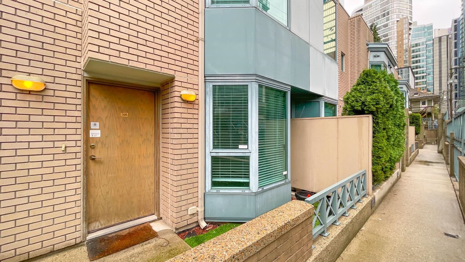 Listing Image 19