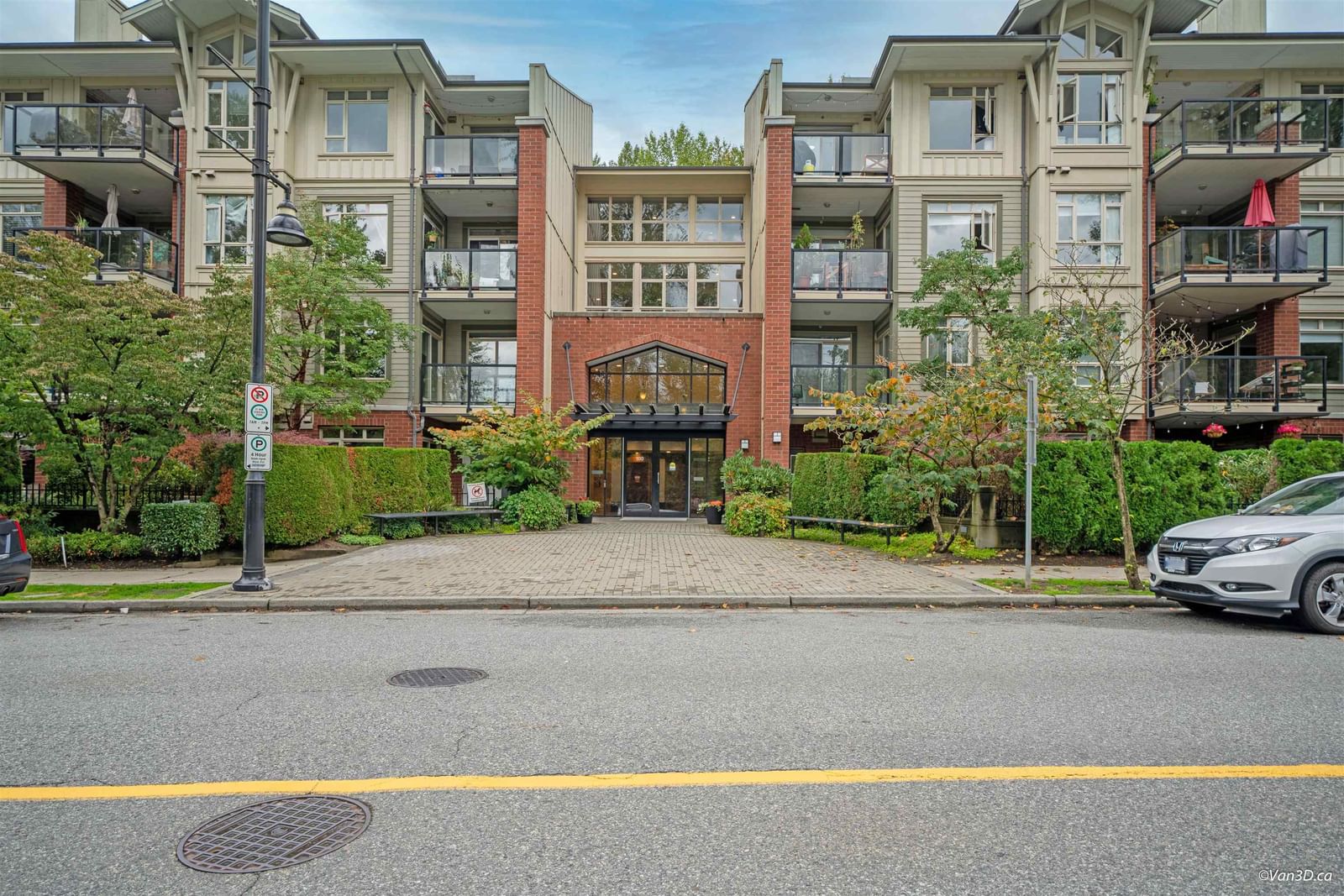 Listing Image 20