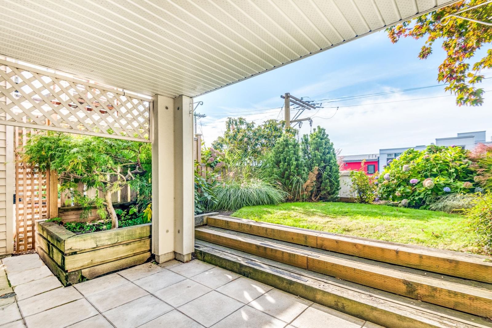 Listing Image 15