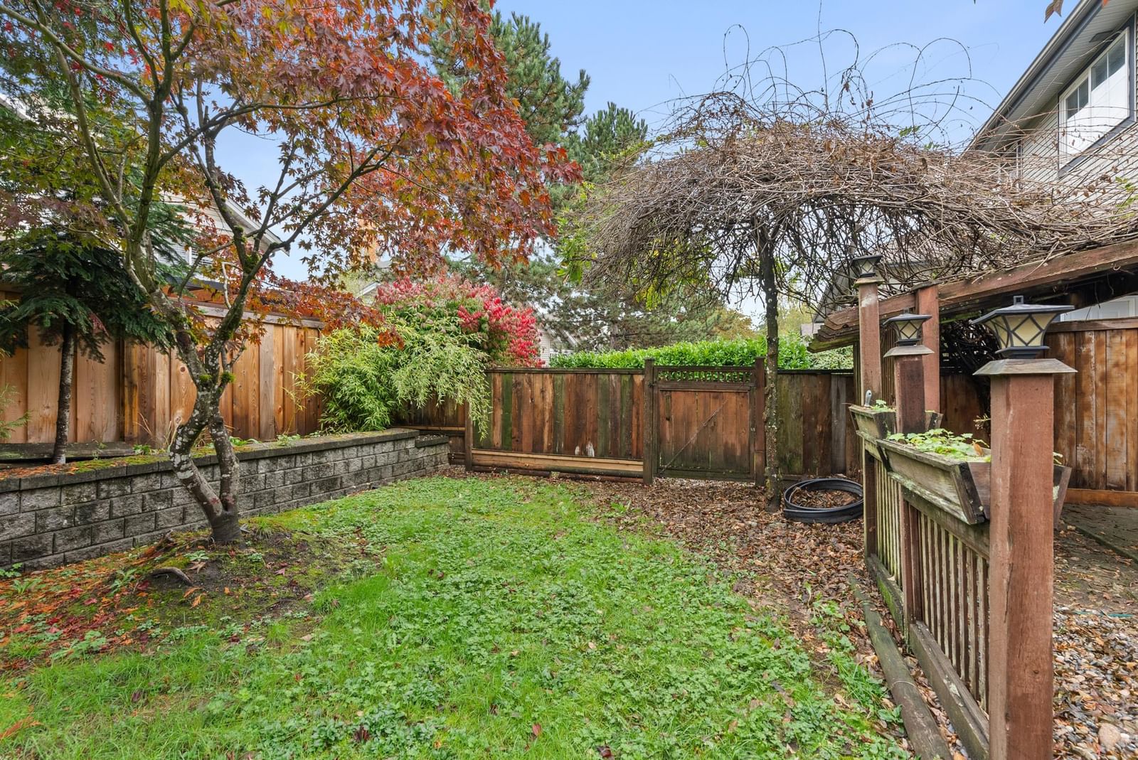 Listing Image 27