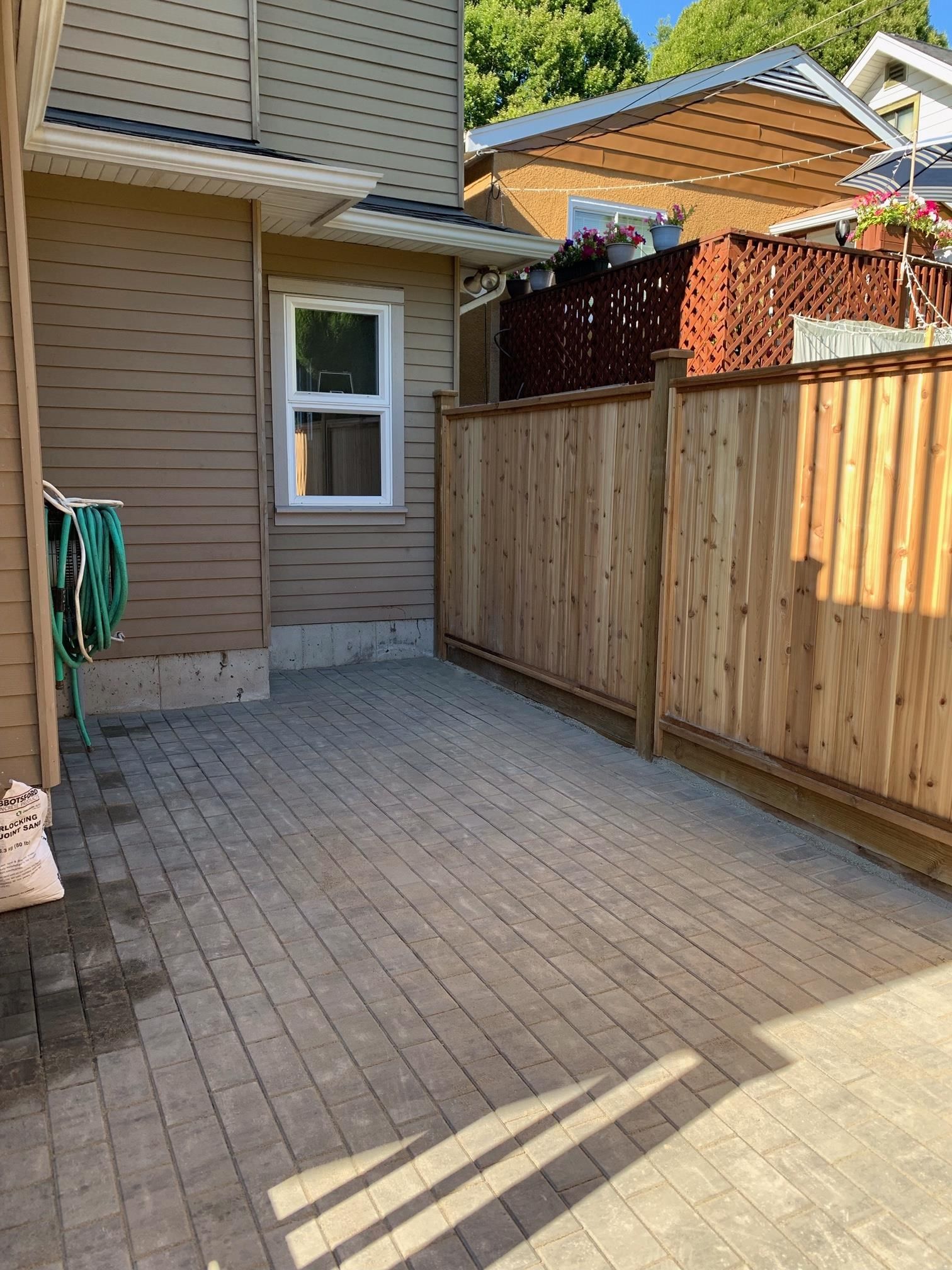 Listing Image 25