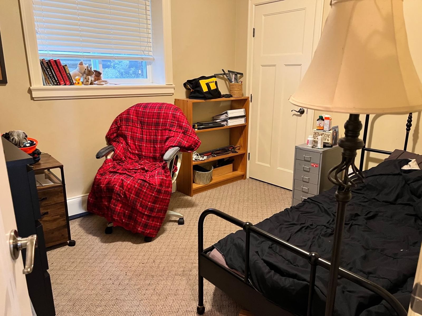 Listing Image 10