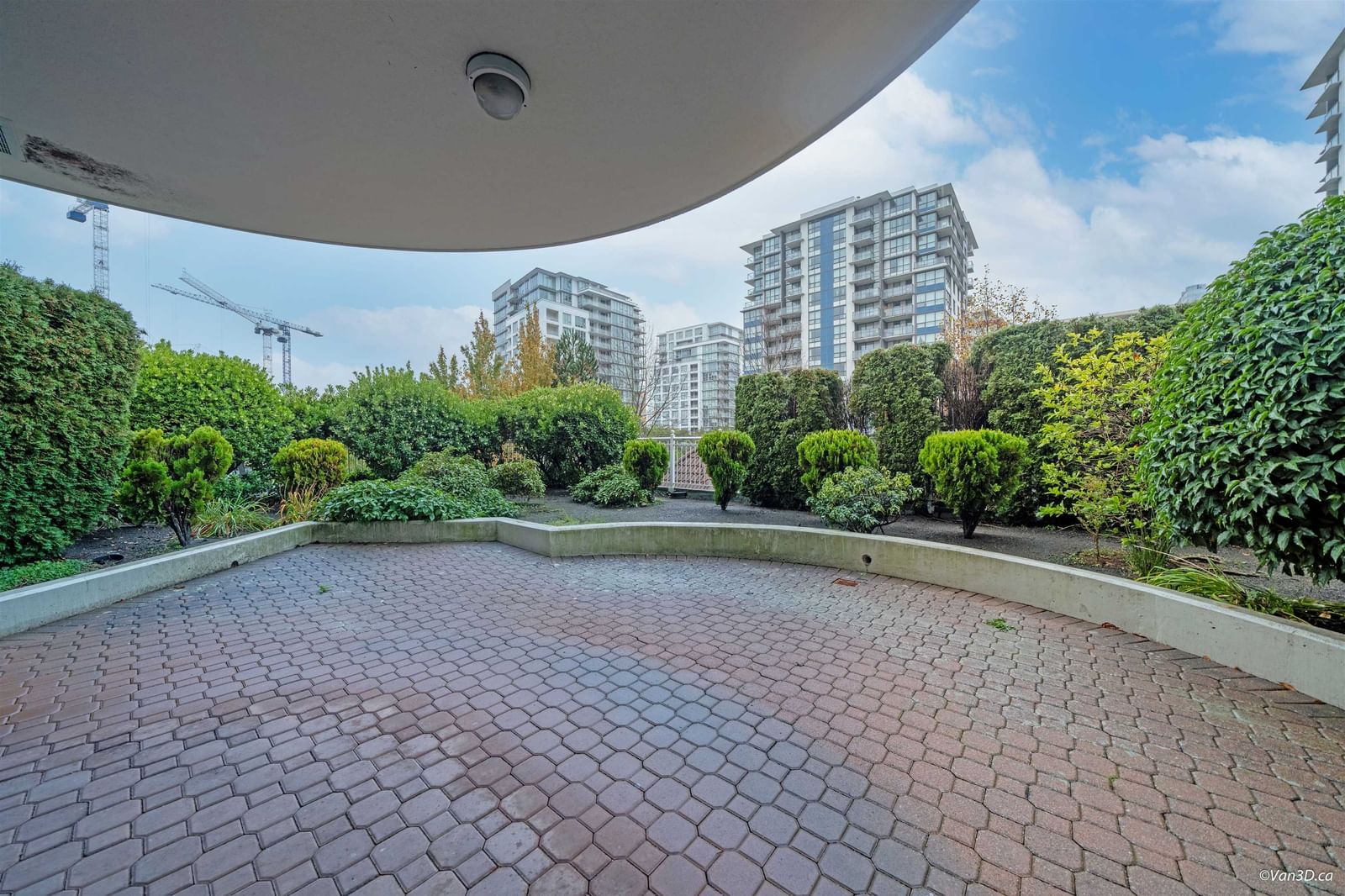 Listing Image 15
