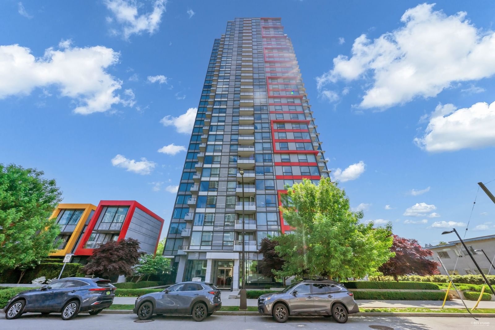 Listing Image 9