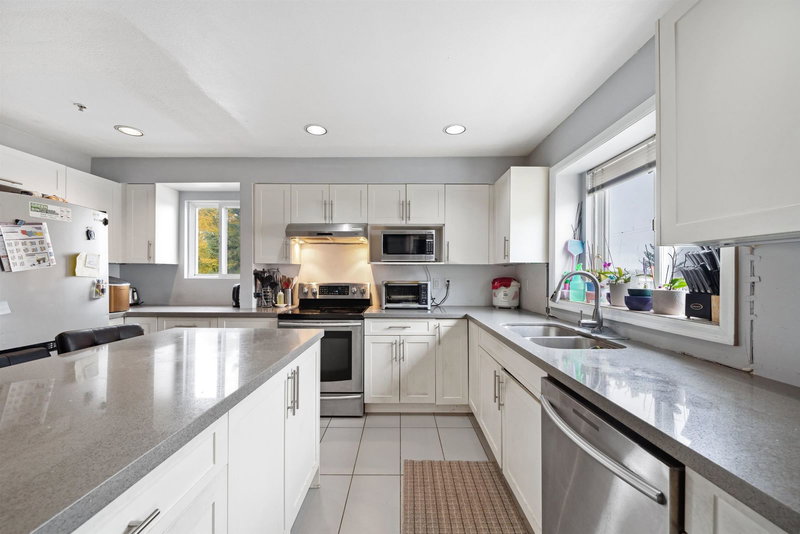 3298 2nd Avenue, Vancouver, V5M 1G3 | Image 2