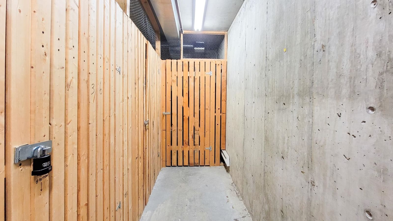 Listing Image 23