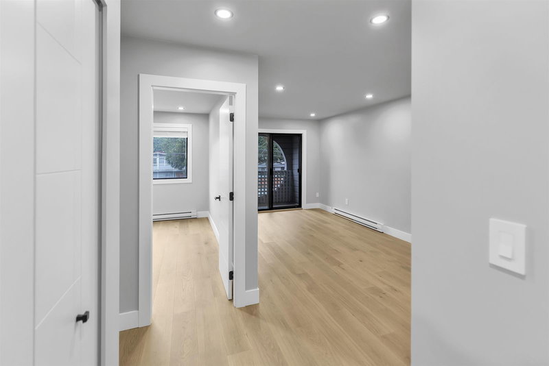 201 - 1948 Coquitlam Avenue, Port Coquitlam, V3B 1J3 | Image 3