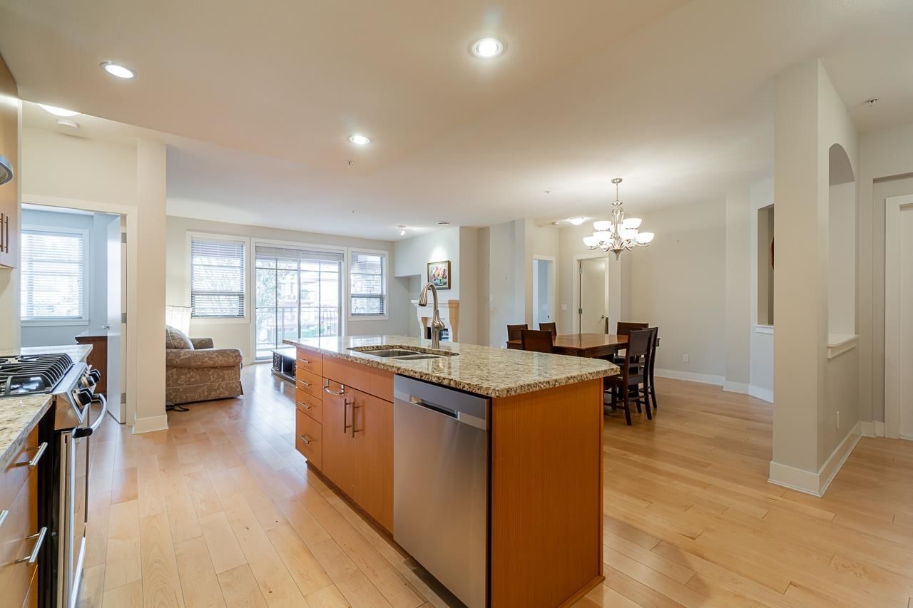 Listing Image 15