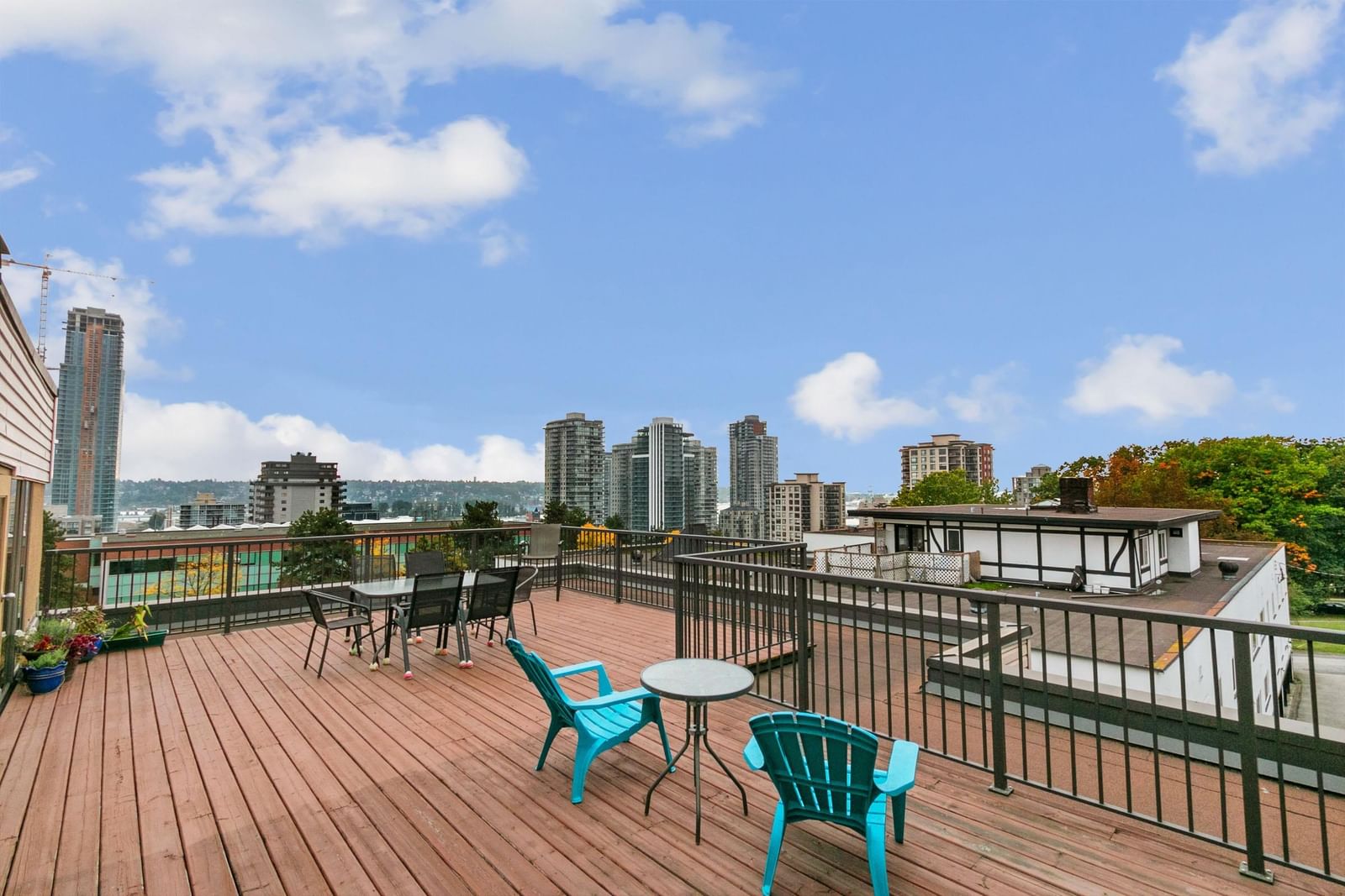 Listing Image 20