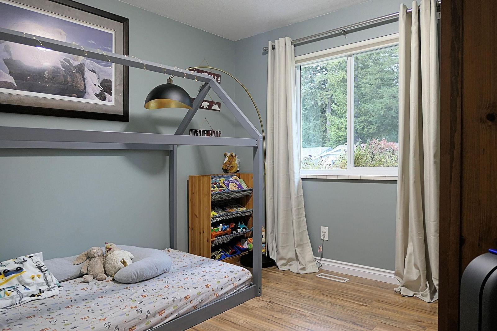 Listing Image 13