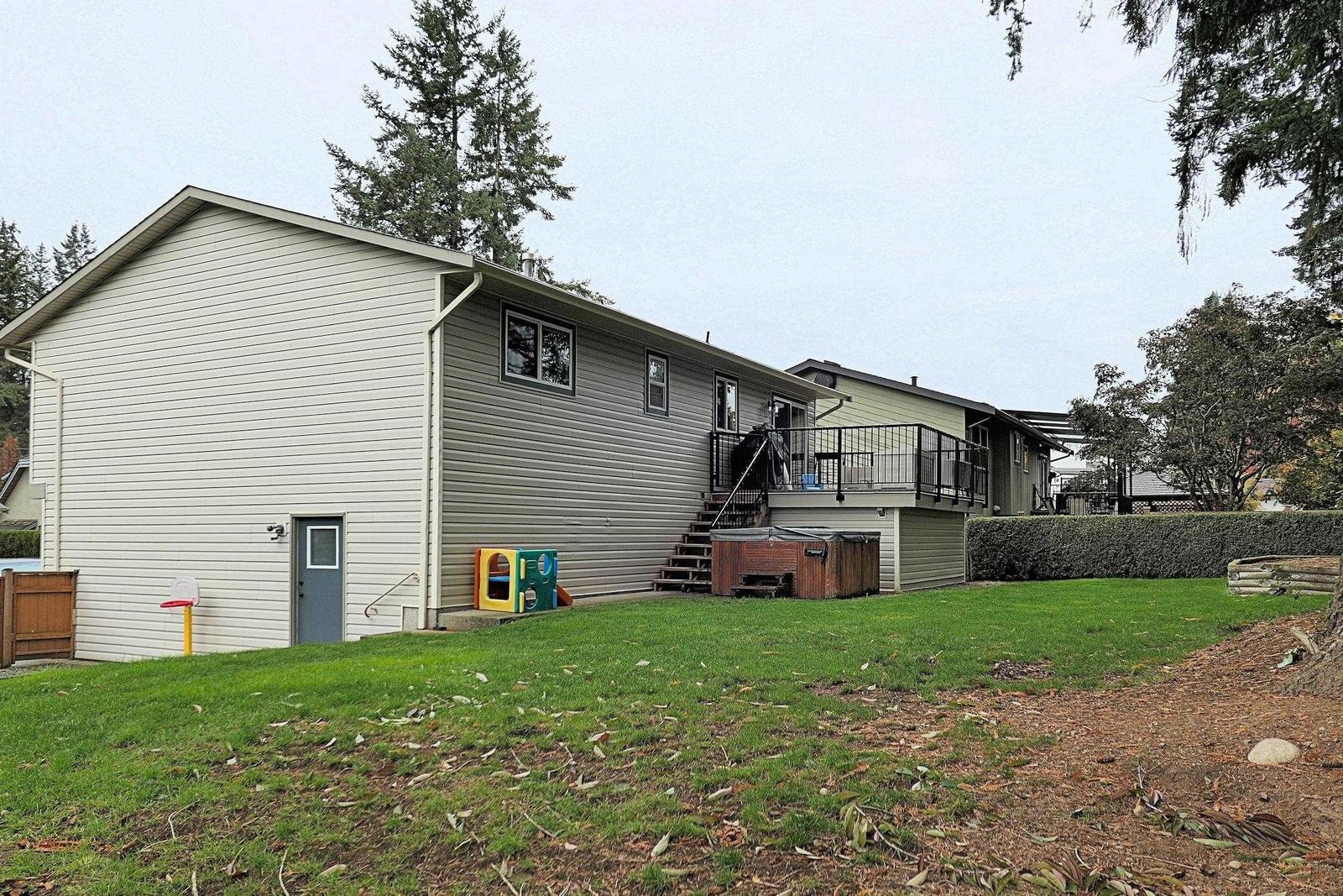 Listing Image 19