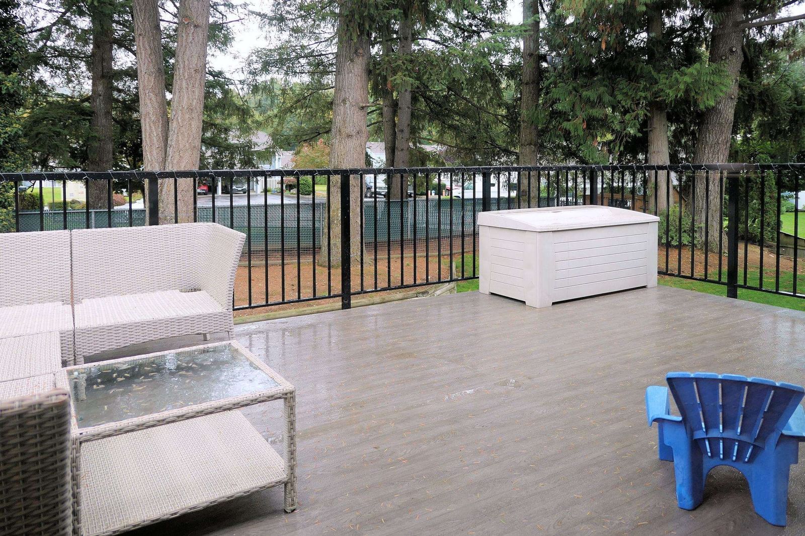Listing Image 8