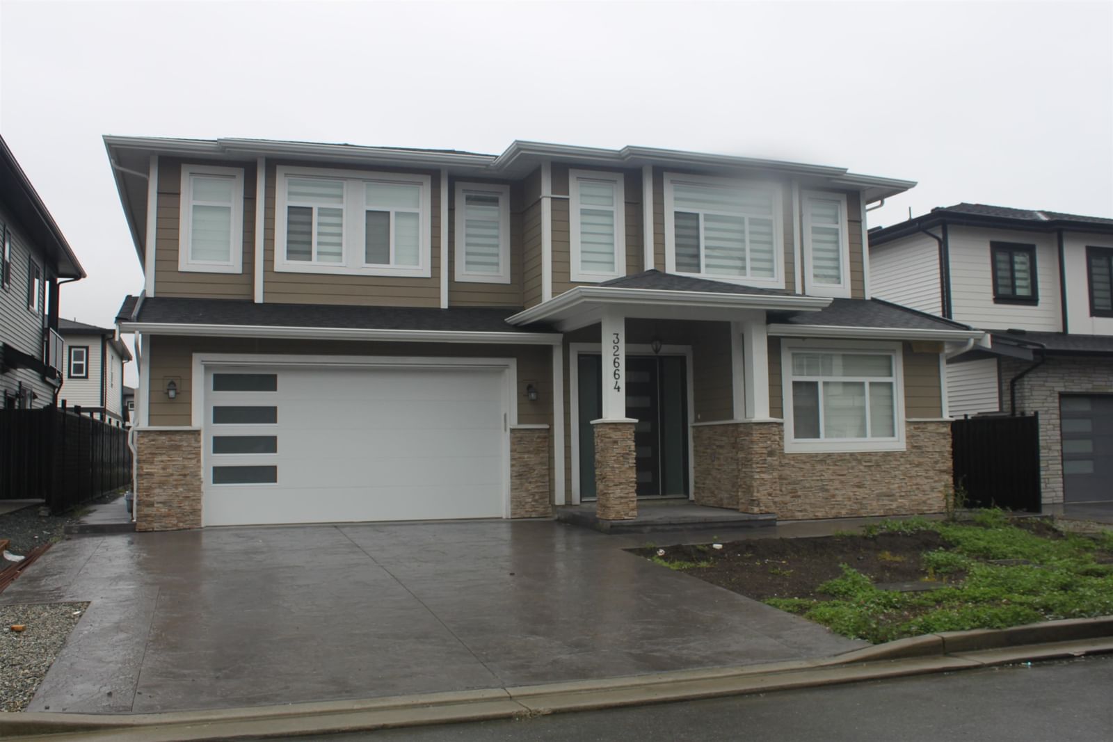 Listing Image 16