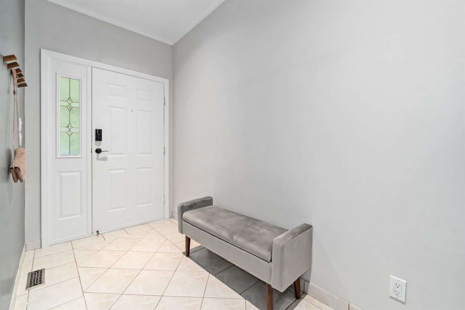 Listing Image 37