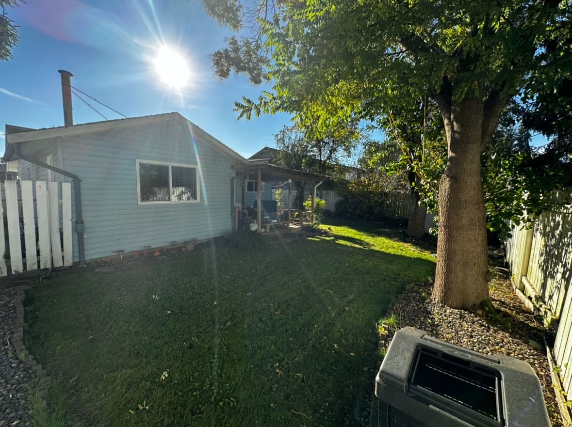 Listing Image 17