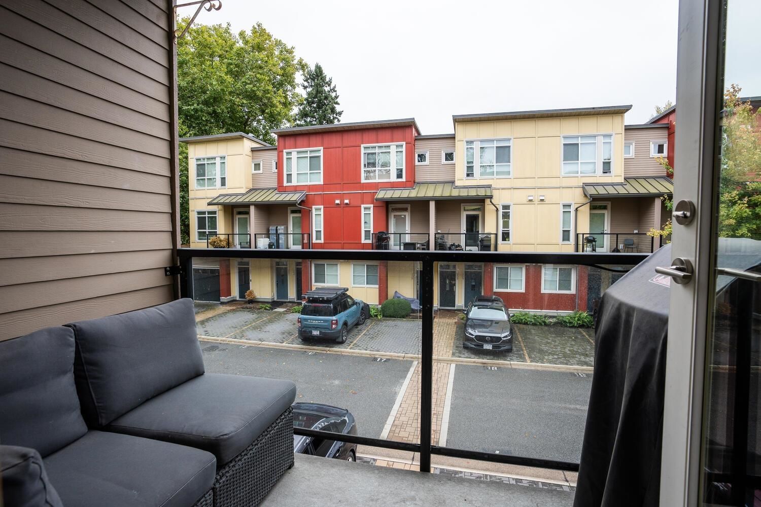 Listing Image 17