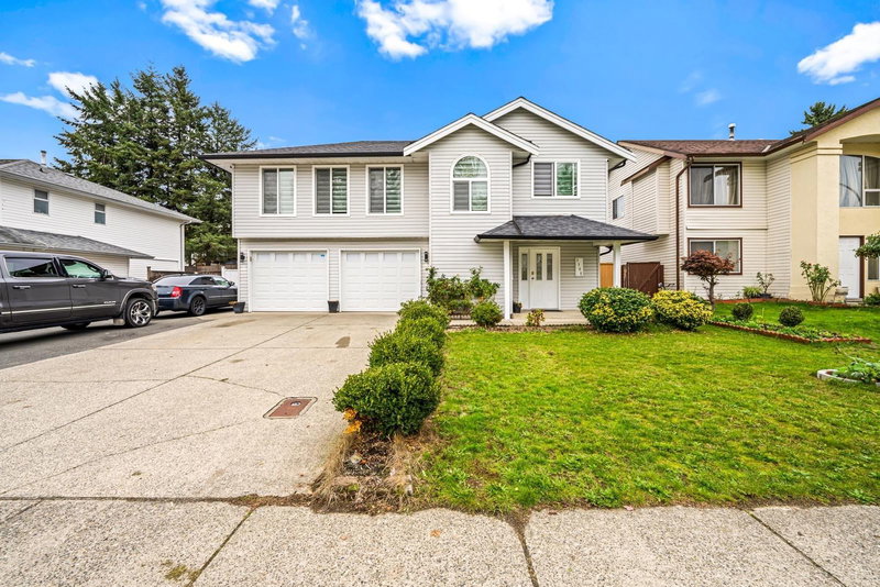 2706 Mitchell Street, Abbotsford, V2T 5G4 | Image 2