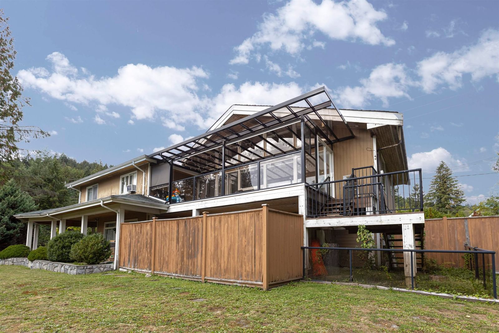 Listing Image 23
