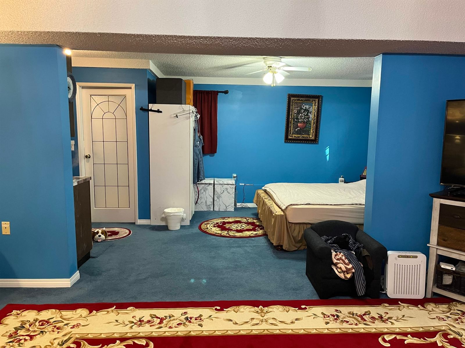Listing Image 12