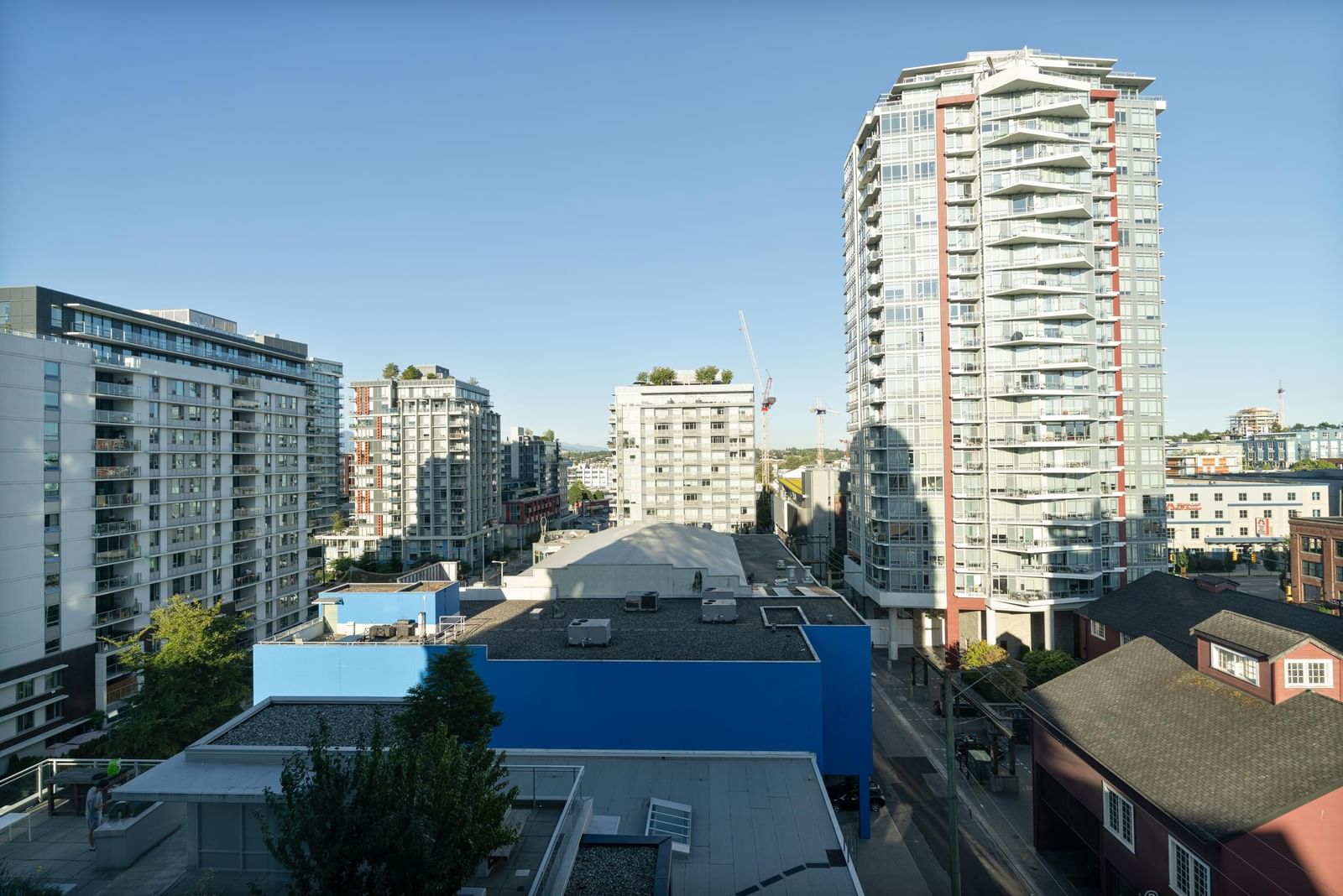 Listing Image 11