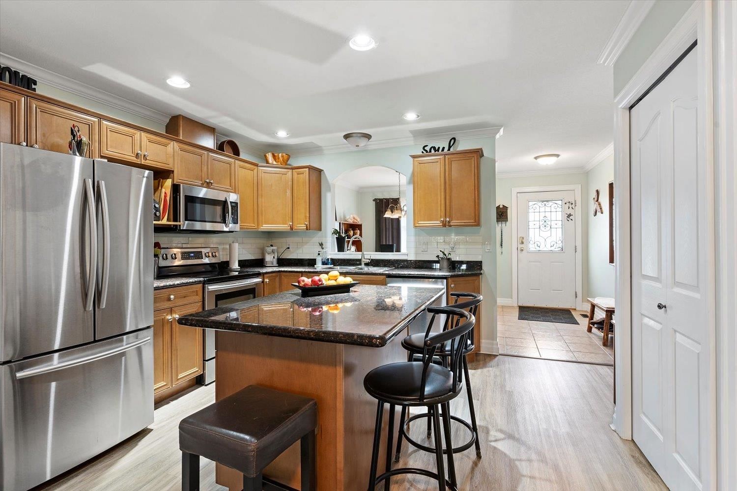 Listing Image 10