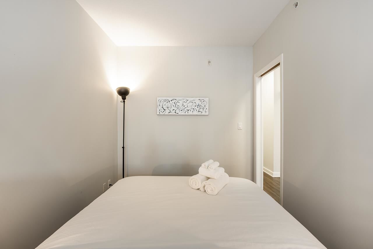 Listing Image 24