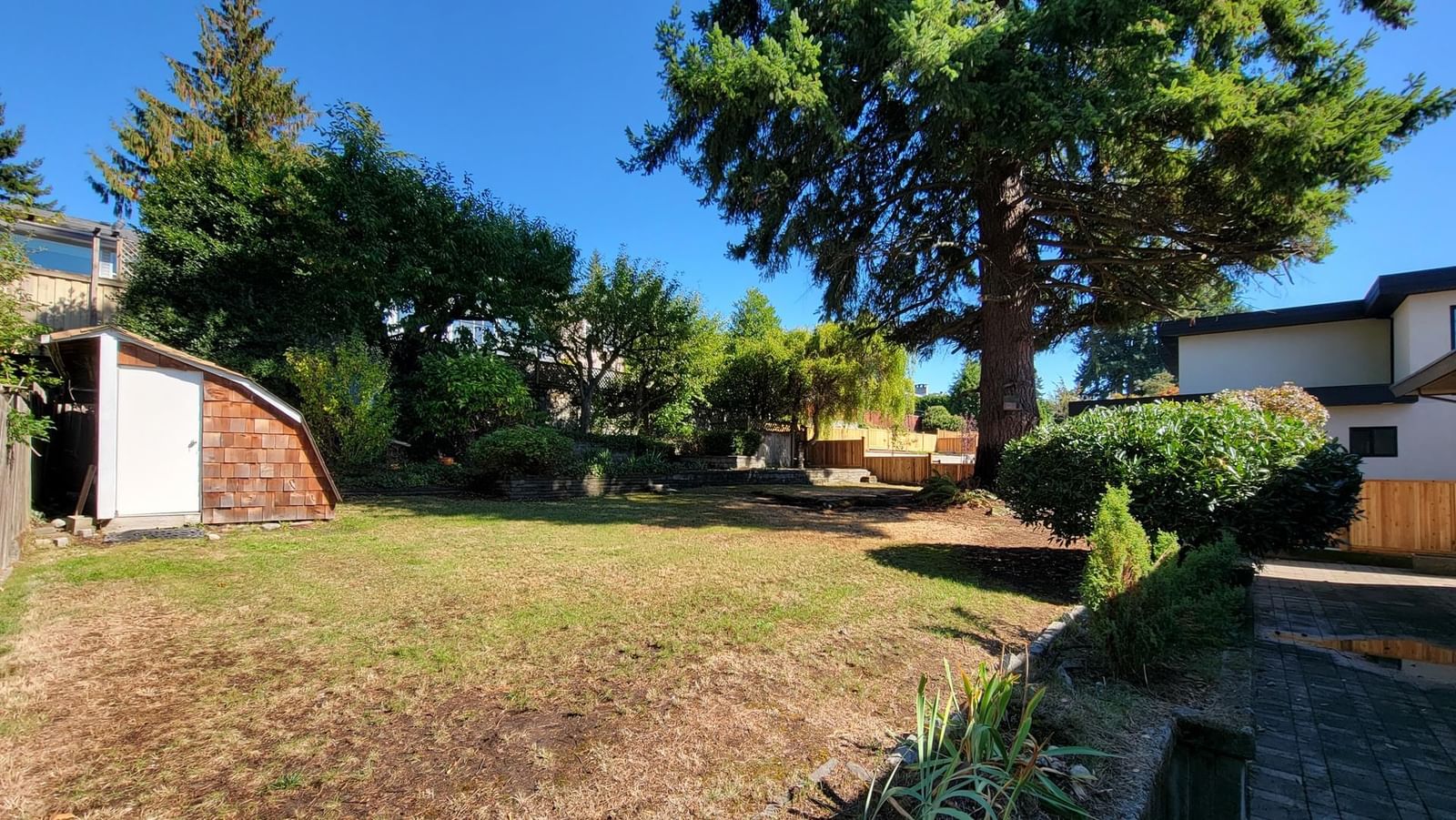 Listing Image 37