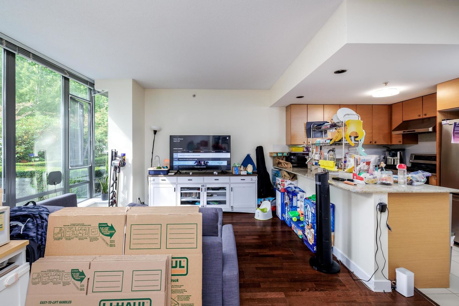 Listing Image 8