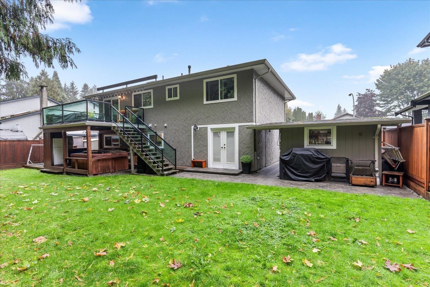 Listing Image 5