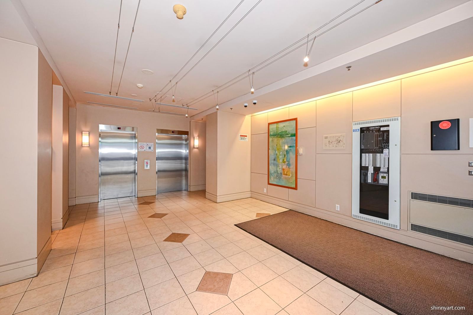 Listing Image 18