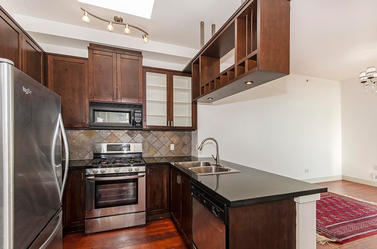 Listing Image 15