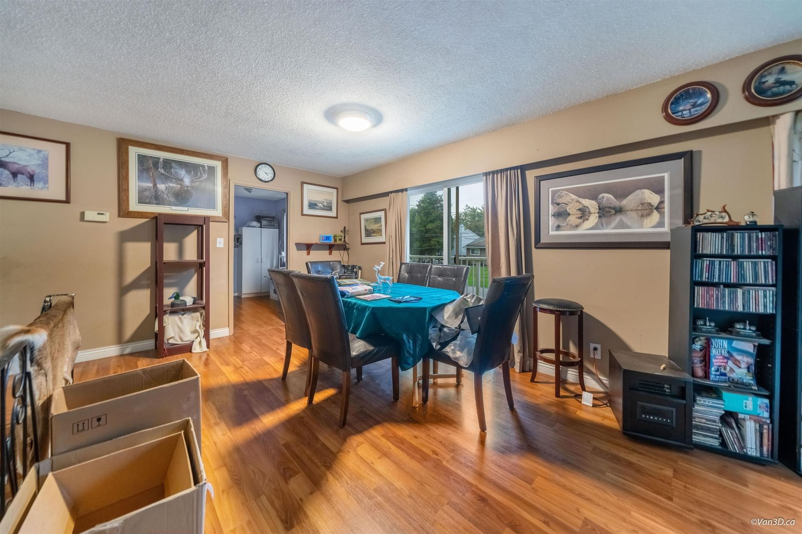 Listing Image 14