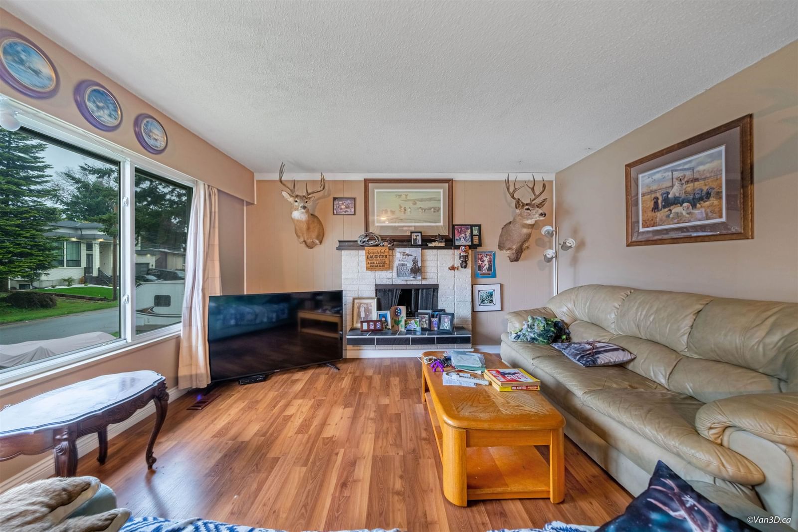 Listing Image 15
