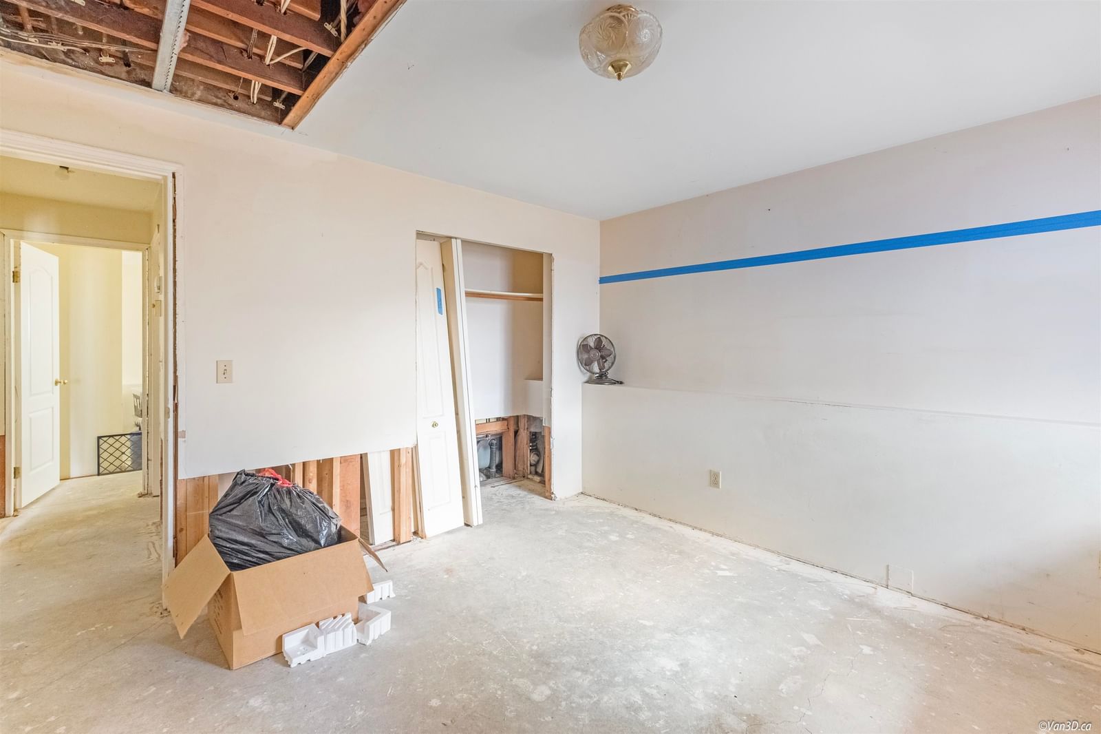 Listing Image 17