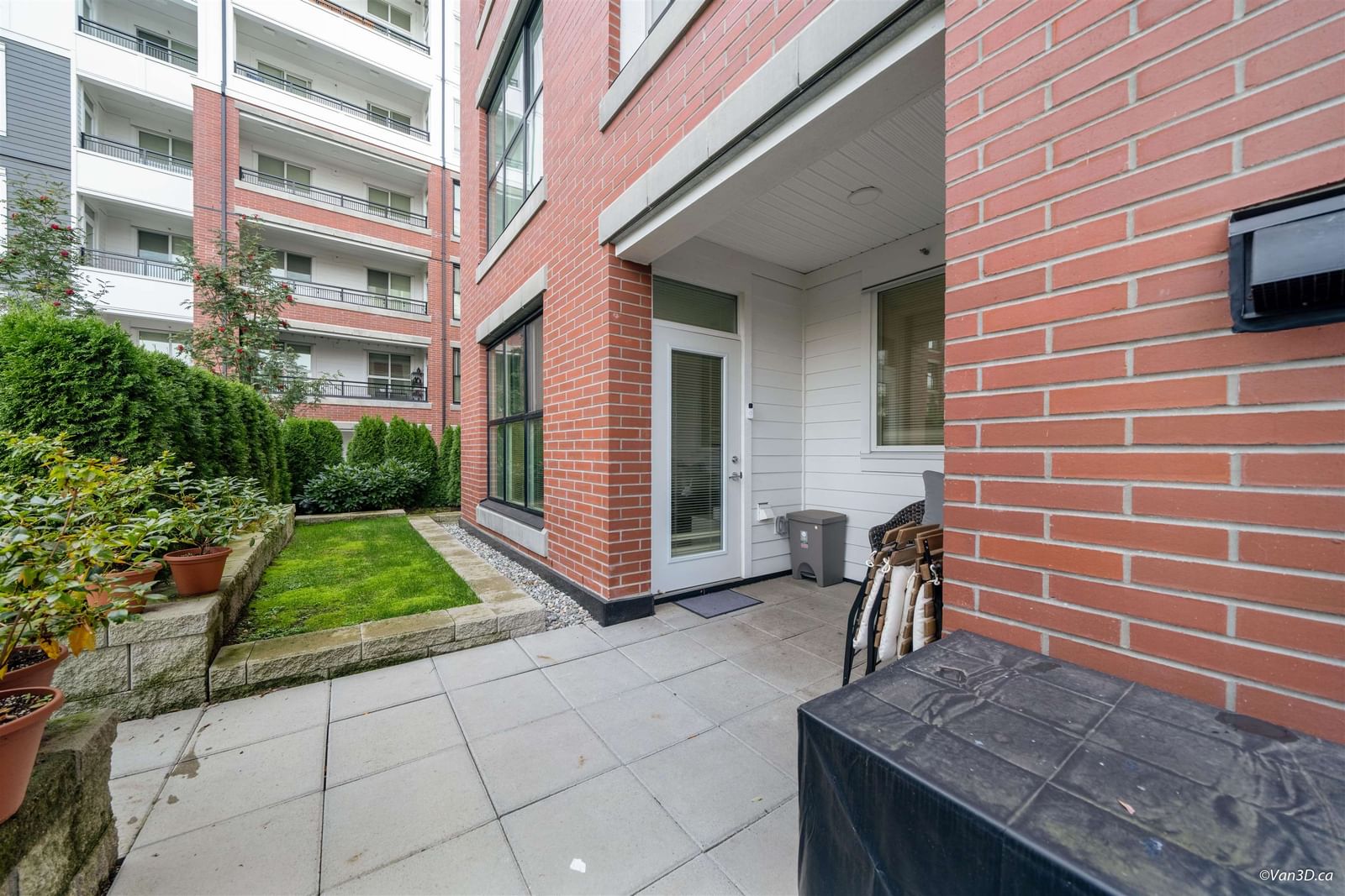 Listing Image 14
