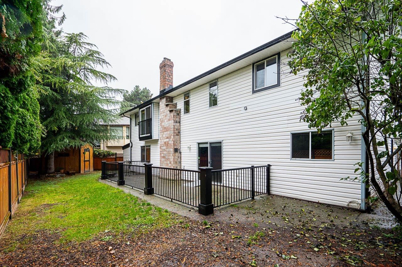 Listing Image 33
