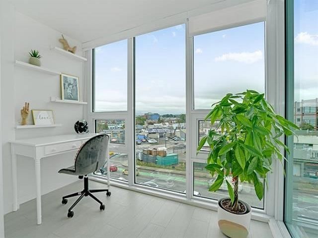 Listing Image 18