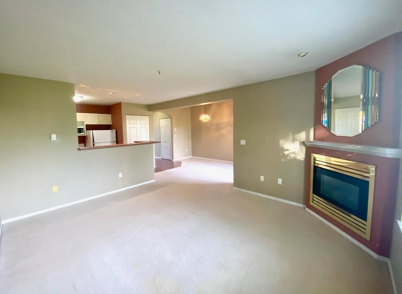 103 - 5711 Ebbtide Street, Sechelt, V7Z 0J5 | Image 2